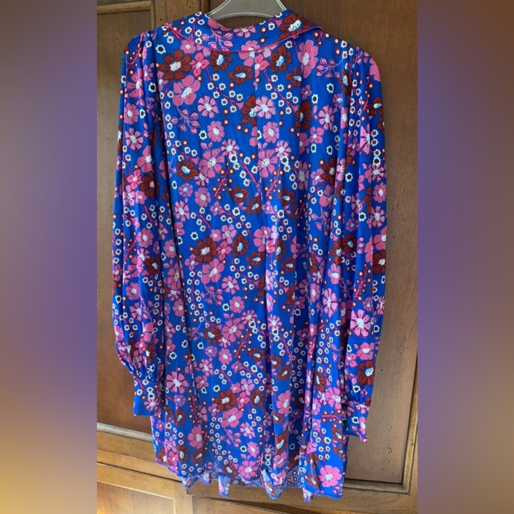 Free People satiny dress. NWT! Flirty and fun! - Picture 6 of 10
